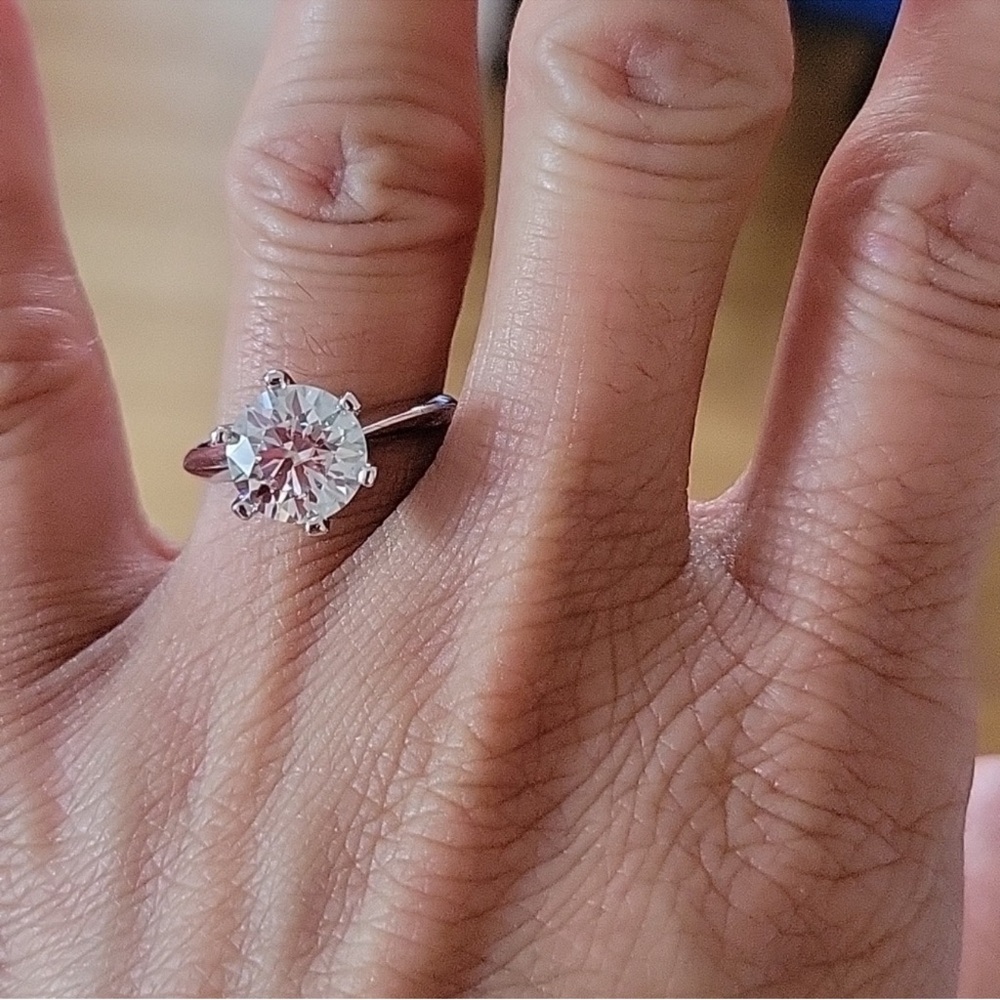 Solitaire Moisanite 4ct Women's Ring - Picture 10 of 12